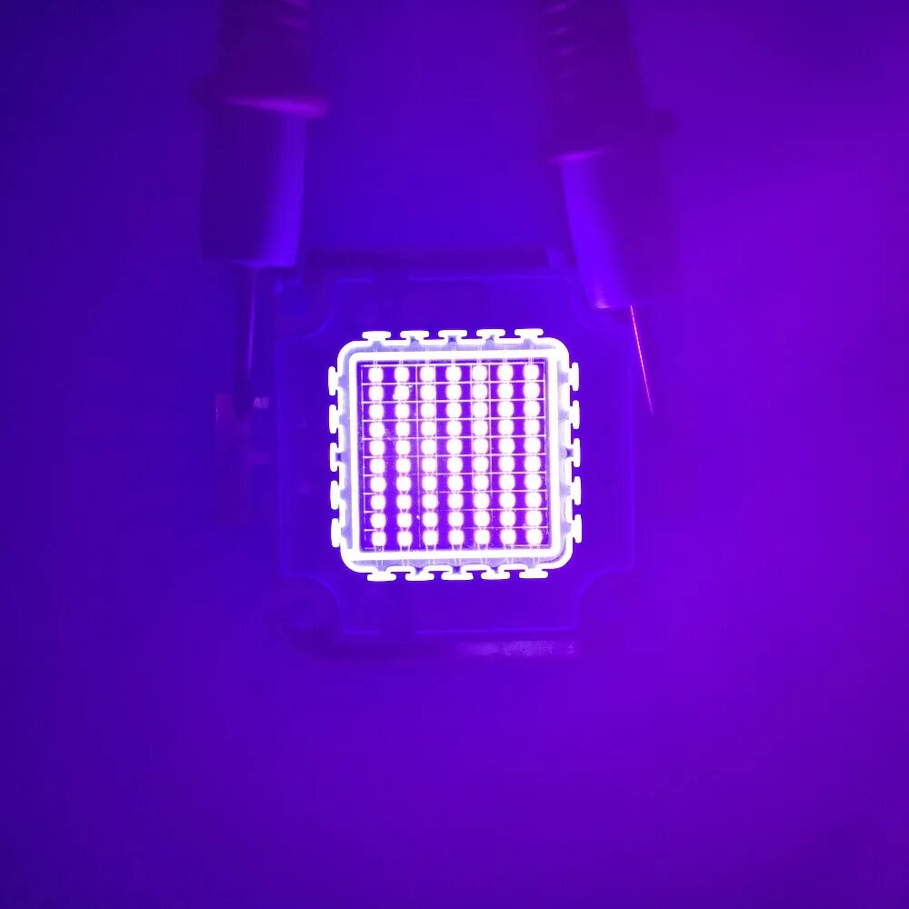 Uv light led. Уф светодиоды 400 нм. уф светодиоды 365 нм. uv led 365 405. uv led 200 nm.
