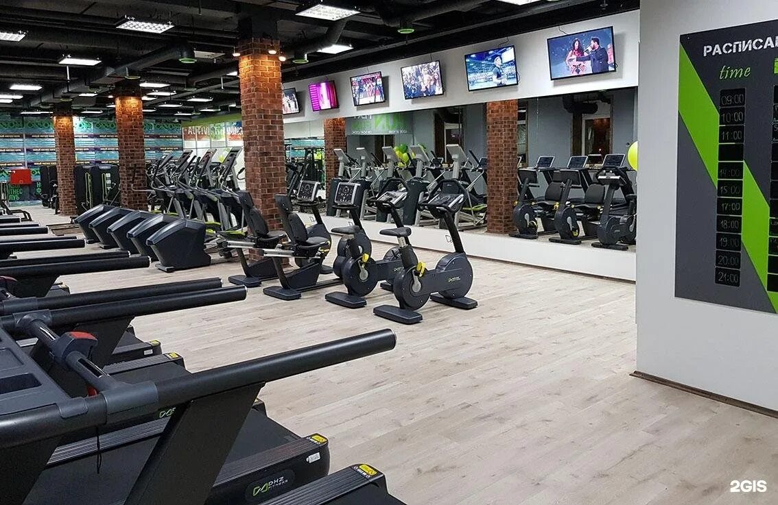 Mytimefitness оптиков тренеры. Тренажерный зал конаково. Mytimefitness академическая тренеры. Майтаймфитнесс оптиков. Mytimefitness ильюшина 14.