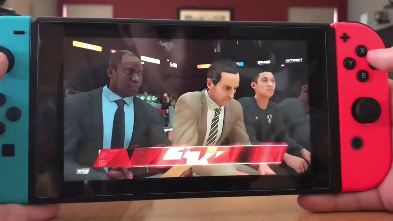 Nintendo 18. NBA 2k18 (Nintendo Switch). Нинтендо свич рядом с айфоном. Good job Нинтендо свитч. Moro Rush gt на Nintendo Switch Скриншоты.