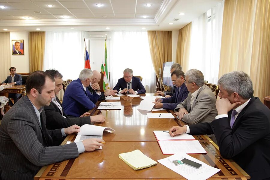 Замминистра сельского хозяйства ингушетии. Ингушетия министр сельского хозяйства галаев хизир. Министр сельского хозяйство ри. Министр сельского хозяйства ингушетии сапралиев. Минсельхоз ингушетии.