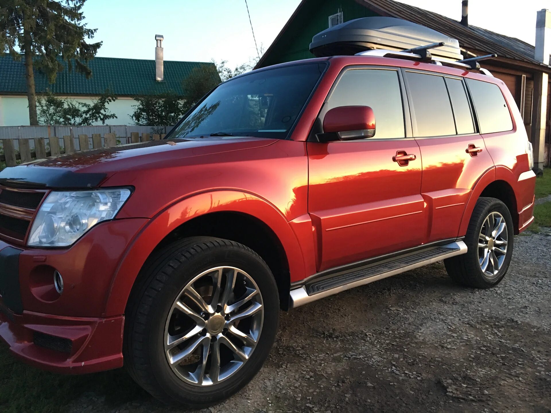 Pajero 4 r20. Митсубиси Паджеро r20. Pajero 3 r20. Паджеро 4 на 20 дисках. Mitsubishi 20