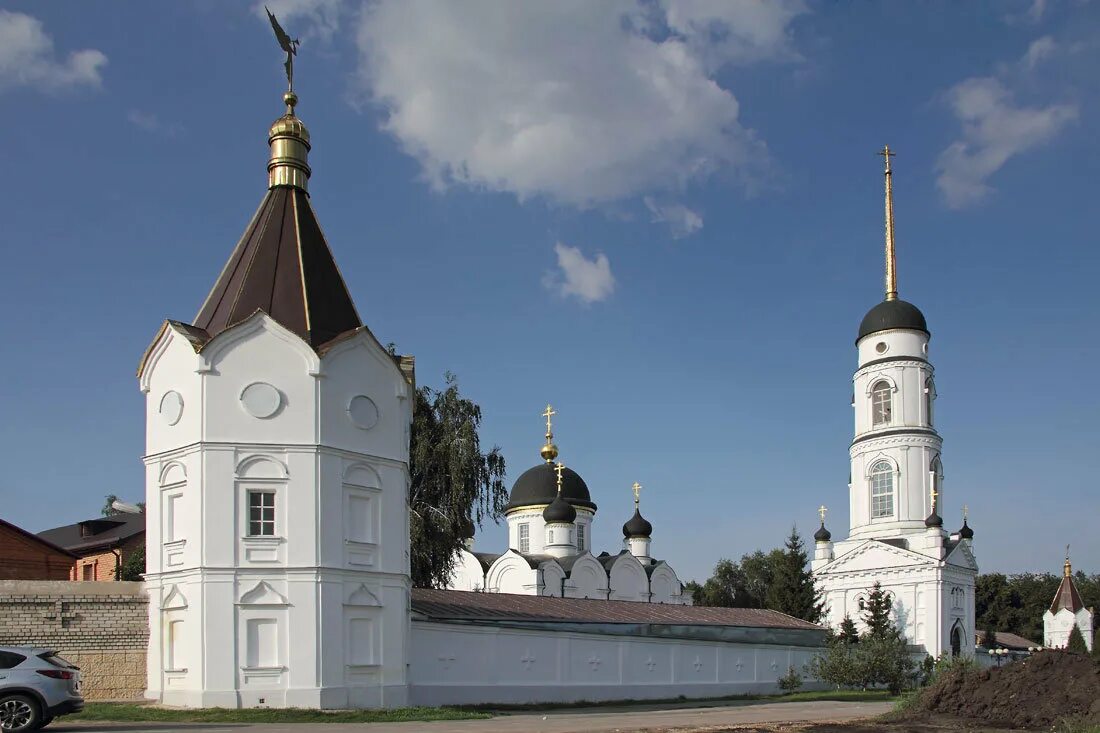 Свято-Тихоновский женский монастырь Задонск. Преображенский Тихоновский монастырь в Задонске. Женский монастырь скит Задонск. Задонск Спасо Преображенский монастырь. Свято преображенский женский монастырь