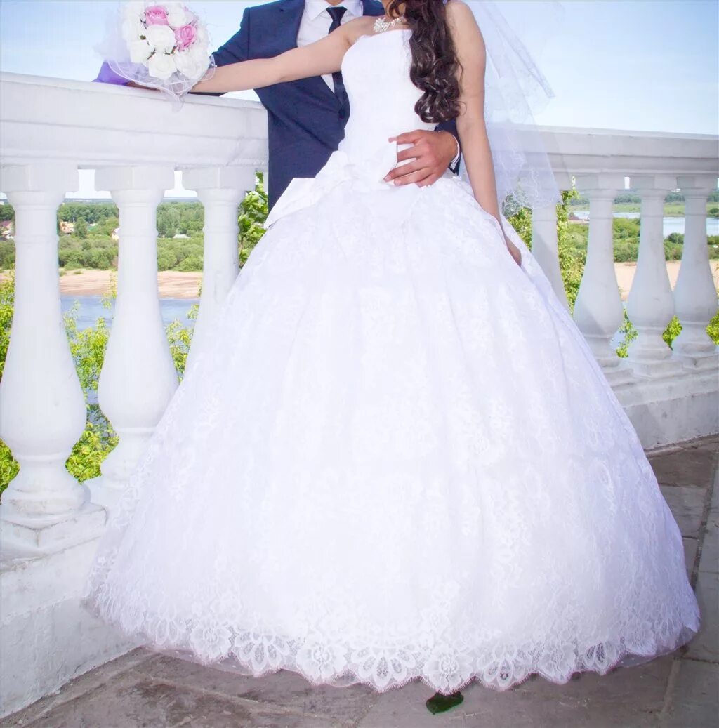 кринжовое свадебное платье. свадебные платья кемерово каталог с ценами фото недорого. свадебные платья кемерово. салон свадебных платьев. платья свадебные дарья карлози 2018.