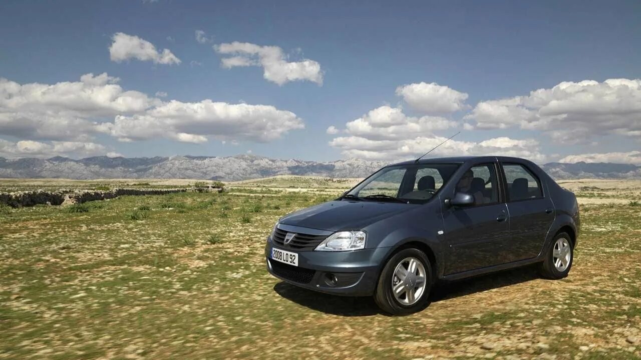 Логан первого поколения. Рено Логан 1 поколение. Dacia Логан 1 поколение. Рено Логан 1 поколение Рестайлинг. Рено Логан 1 поколение база.