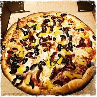 Some pizza