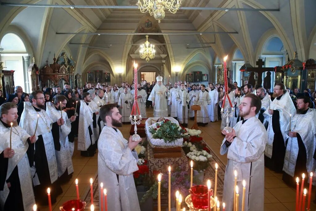 Отпевание протодиакона Геннадия Новоспасский монастырь. Отпевание иеродиакона Димитрия Данилов монастырь. Отпевание в церкви цена