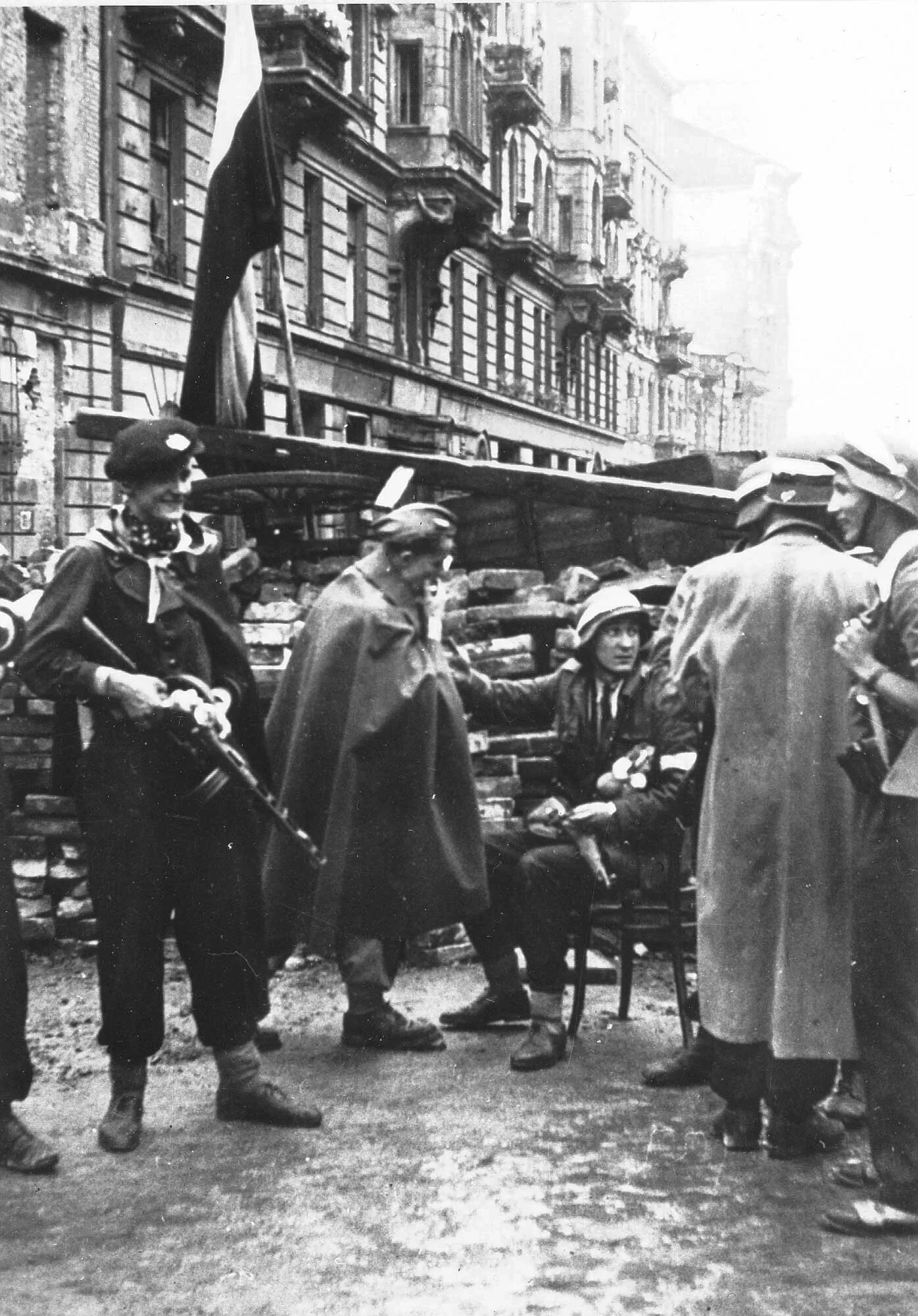 Подавление Варшавского Восстания 1944. Варшавское восстание 1944г.. Польское восстание 1 августа 1944. Восстания 1944 года