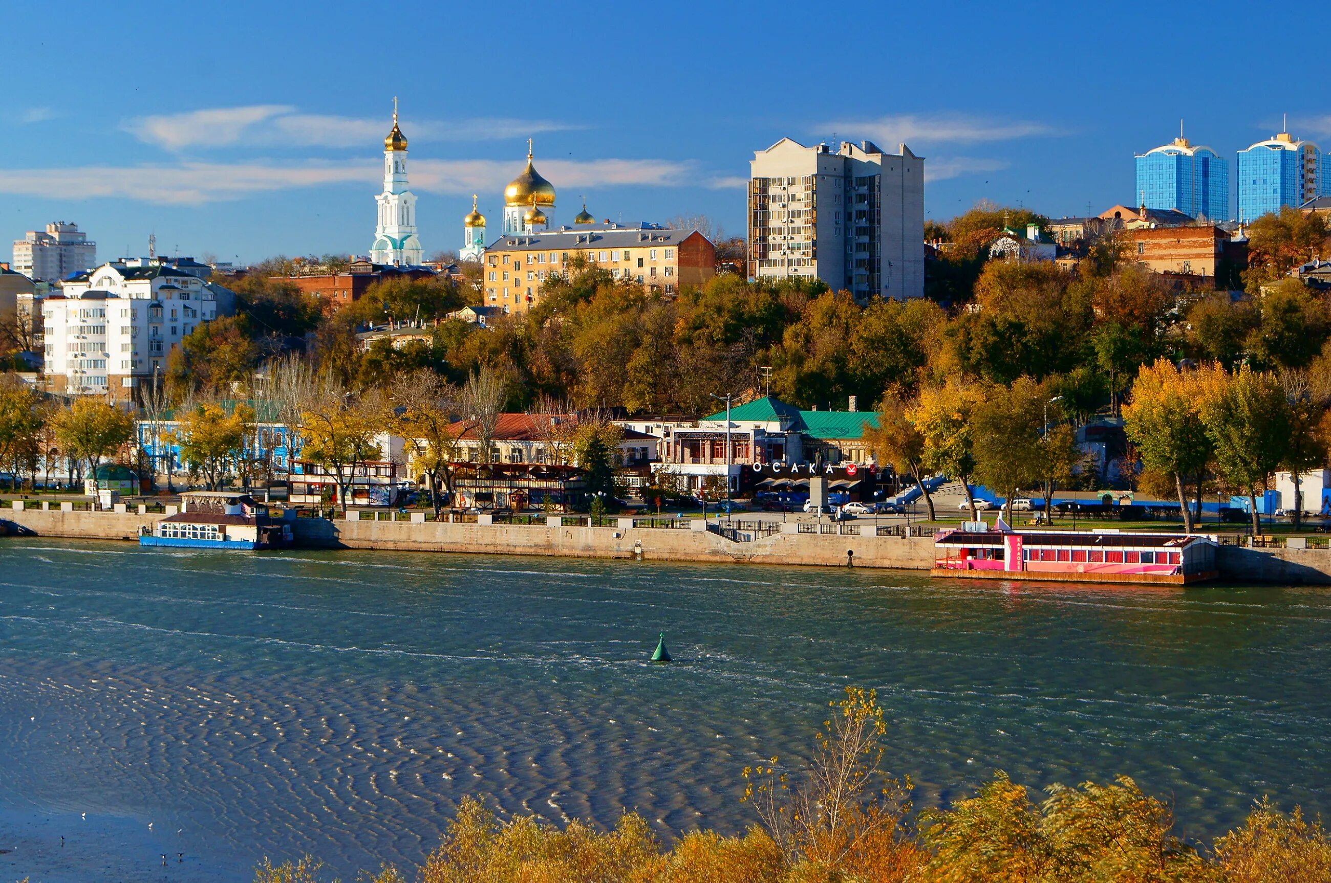 Рабочий стол ростов. Набережная реки Дон Ростов-на-Дону. Набережная реки Дон Ростов. Набережная Ростов на Дону вид с реки. Река Дон вид в Ростове на Дону.