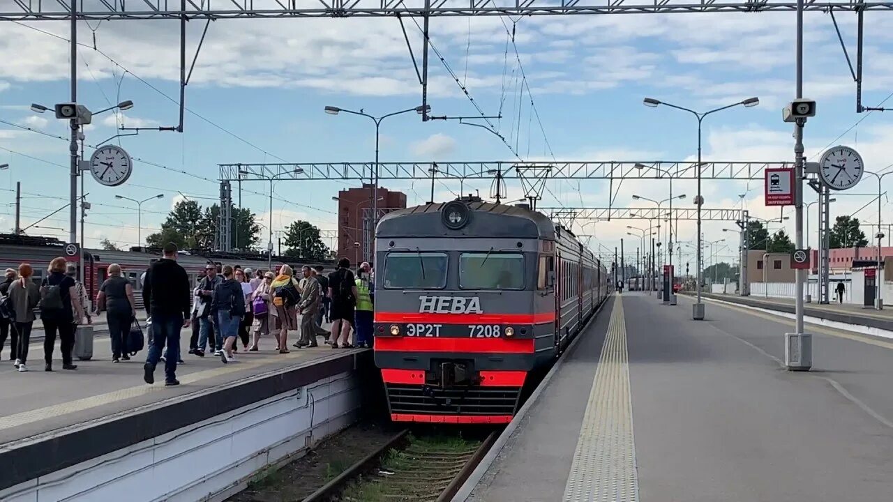 Балтийский вокзал Санкт-Петербург. Балтийский вокзал поезда. Балтийский вокзал Санкт-Петербург электрички. Балтийский вокзал 2023.