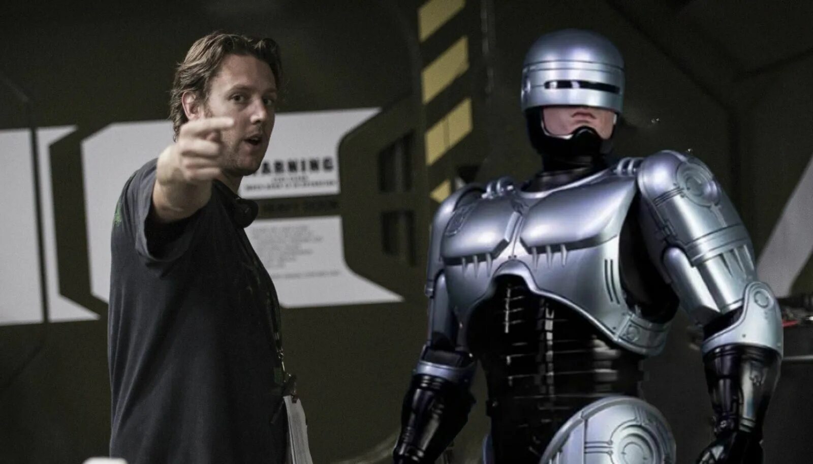 Робокоп 1. Робокоп 2 , 2014. Robocop 1987. Robocop: rogue city игра. Робокоп 2 , 2014.