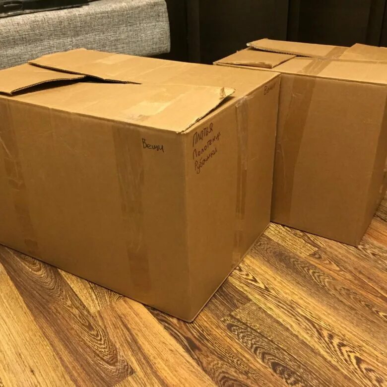 Коробки для переезда купить недорого. Коробки для переезда. Усиленные коробки для переезда. Петрович коробка картонная. Б/У коробки для переездов.