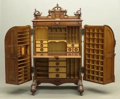 Door 2 desk