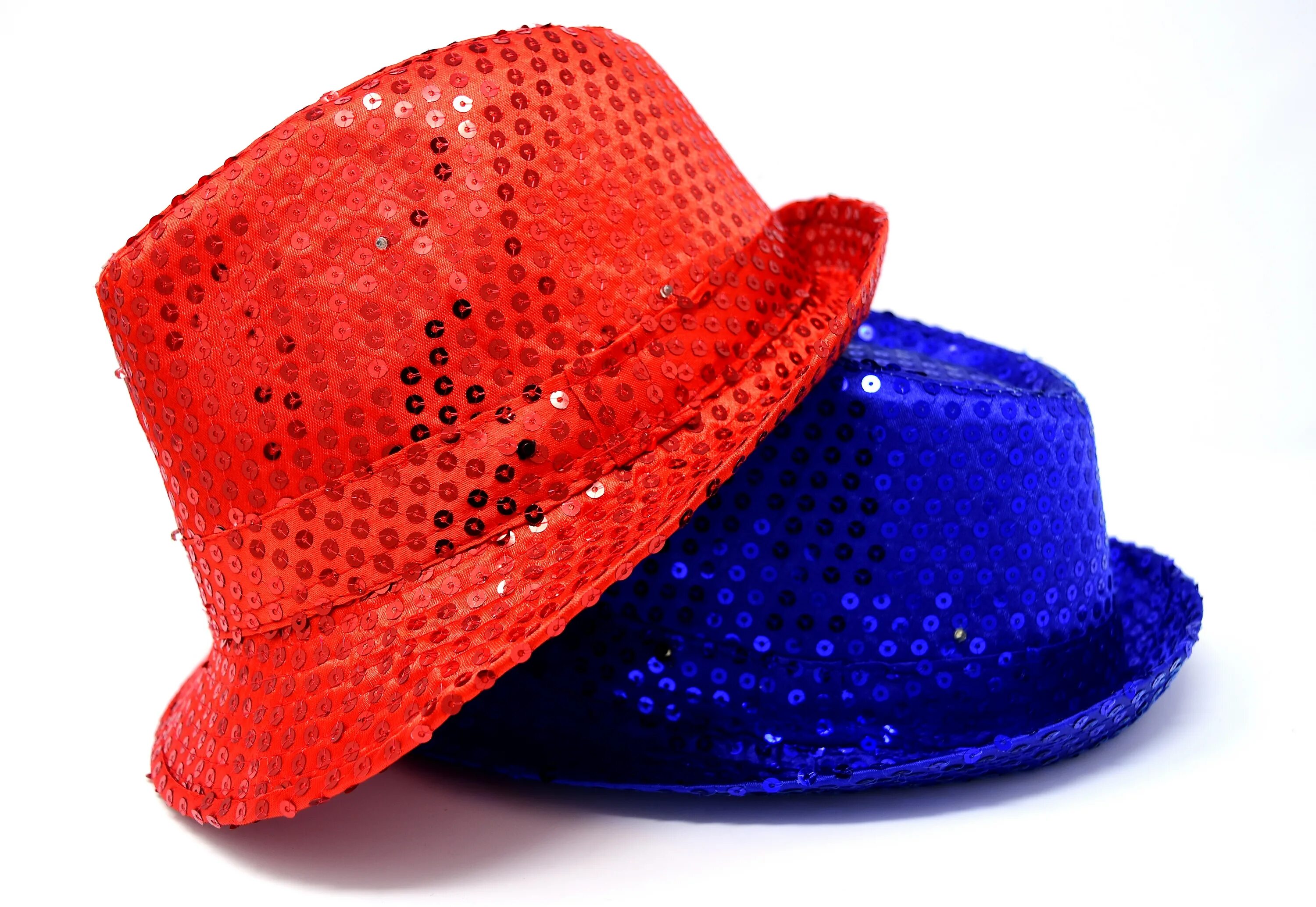 Красная шляпа Боно. Разноцветные шляпы. Шляпа для детей. Шляпки разноцветные. Two hat
