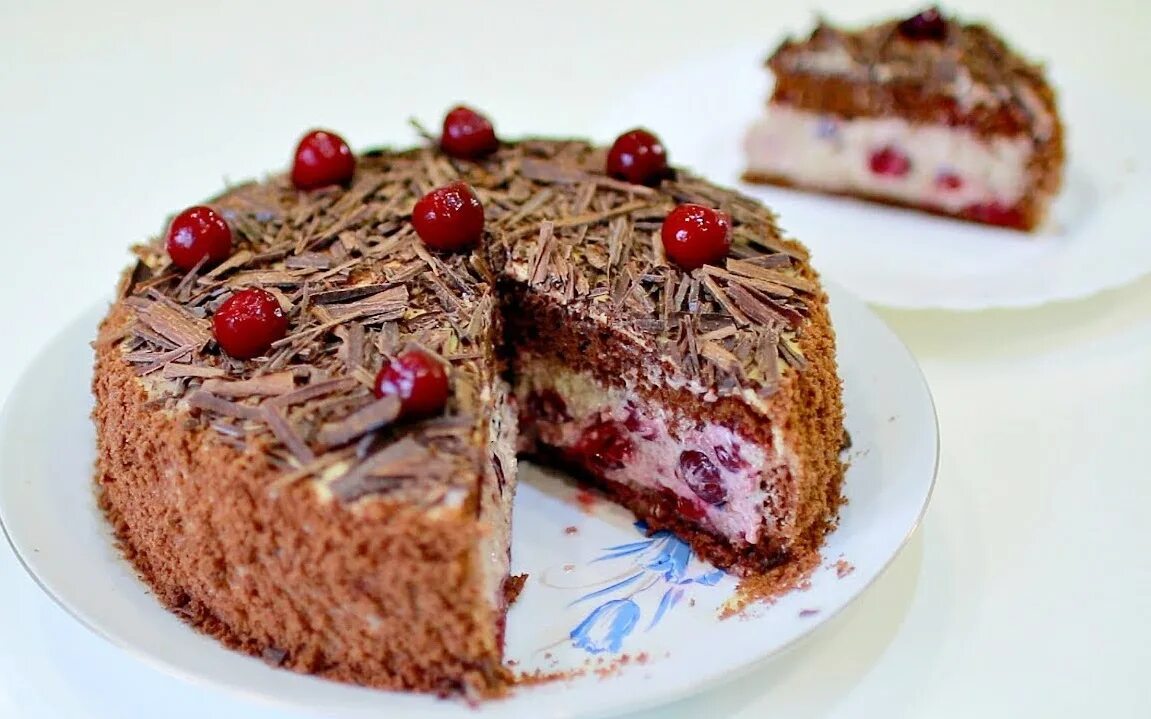 шварцвальдер киршторте. украшение торта медовик. топ шеф медовик. домовая кухня торты. китчен торты.