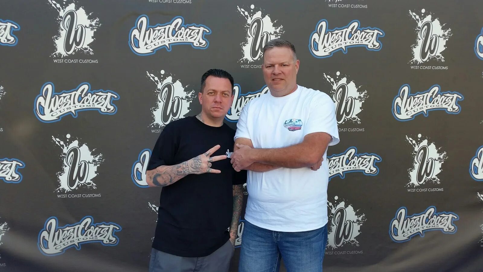 Циндао вест кост. Мастерская West Coast Customs. West Coast Customs мониторы. West Coast Customs машины. West Coast Customs одежда.