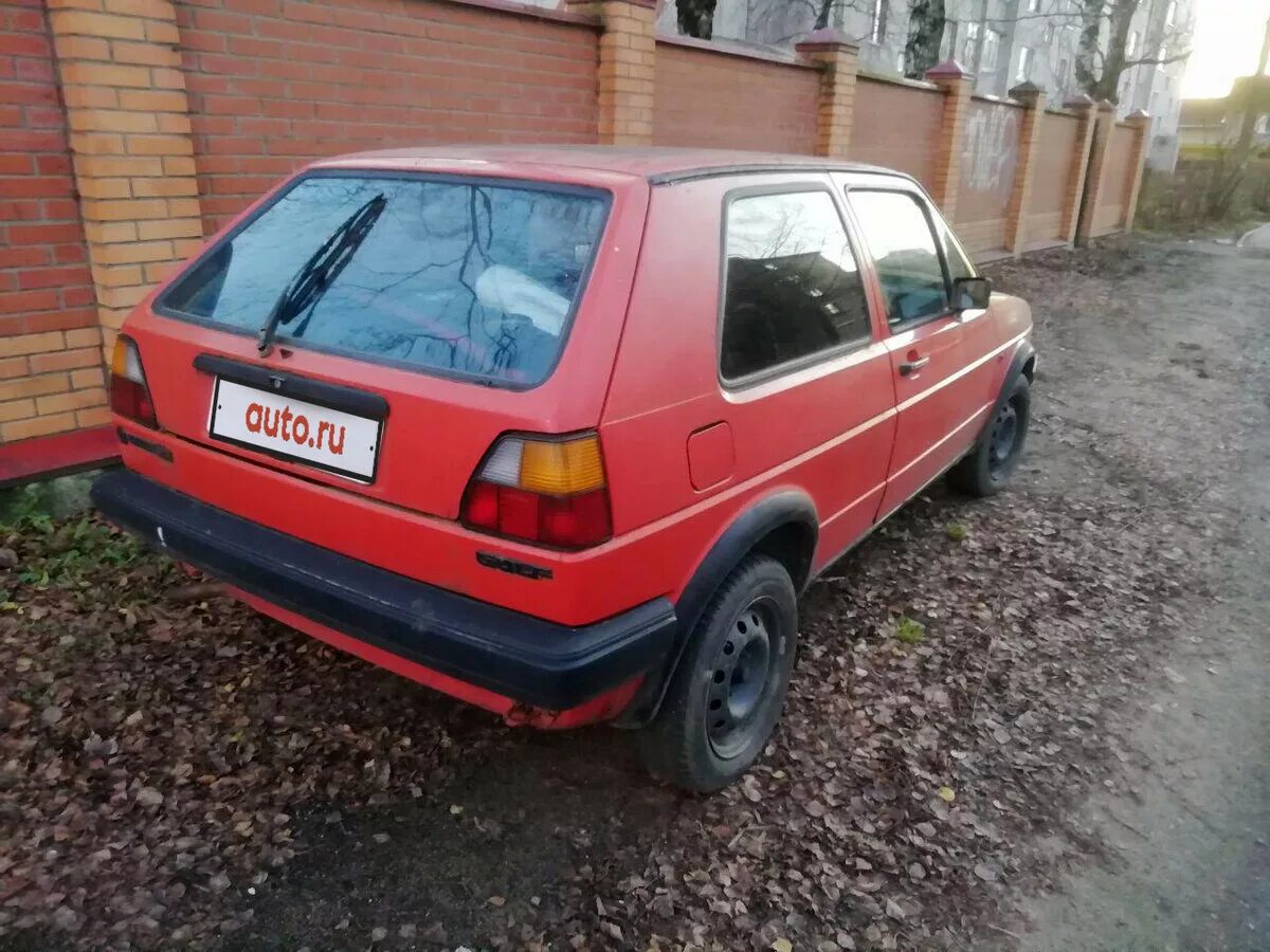 Гольф 2 1.3 купить. Фольксваген гольф 2 1985. Volkswagen Golf II 1.3 MT. Volkswagen Golf 2 с красный 1.3. Volkswagen 1985.