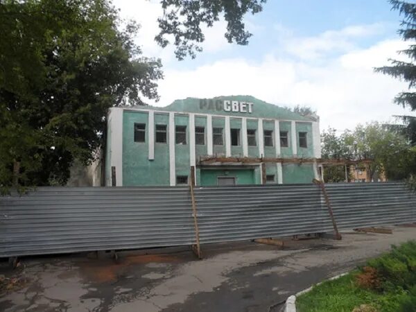 Мир фруктов рубцовск союзный 7. Заброшки рубцовска. Мир рубцовск. Рубцовск проспект ленина. Ленина 133 рубцовск.