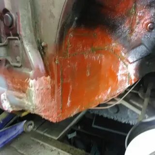 Ржавчина днища автомобиля