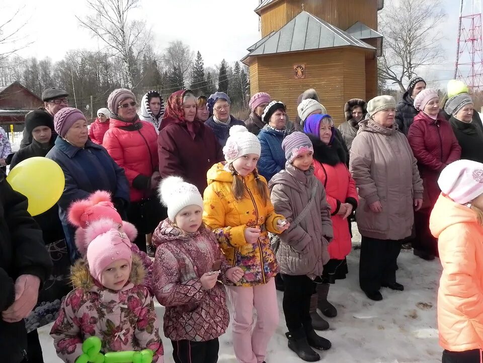 Поселок Андреево Владимирская область. Посёлок Андреево Судогодский район Владимирская область. Школа в поселке Андреево Судогодского района. Глава администрации Андреево Судогодский район.