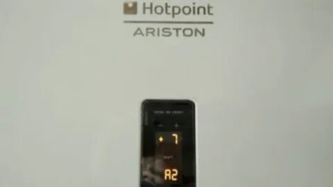 Ошибка холодильник ariston
