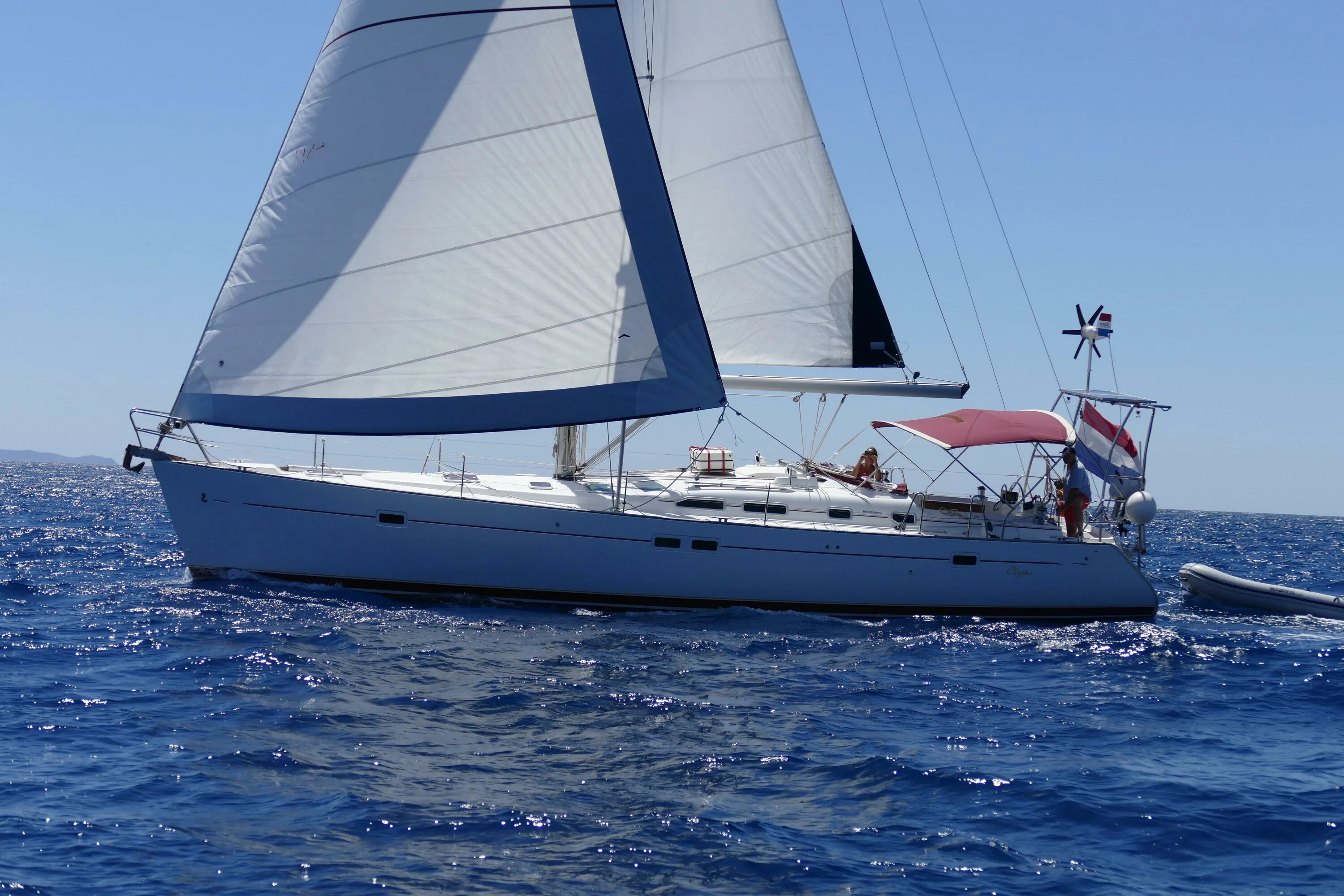 Яхта oyster 885. Гибридные яхты. Беринг 115 экспедиционные яхты. Yachtworld. Yachtworld.