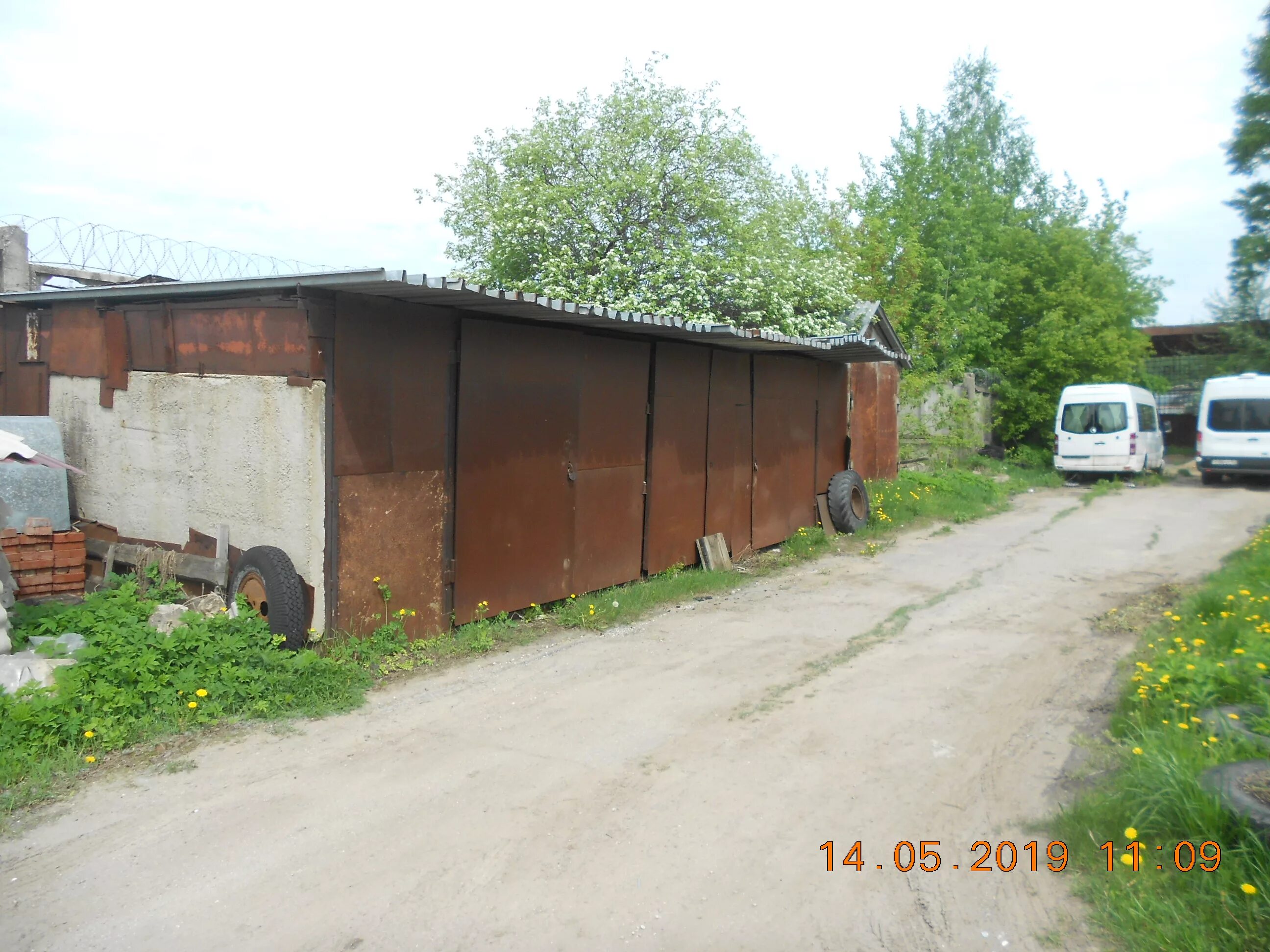 гск блок гараж 2 блок 8. гск 17 обручева. гаражи ул железнодорожная. железобетонный гараж блок комната. жд гараж.