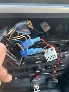 Подключение вместо штатной магнитолы