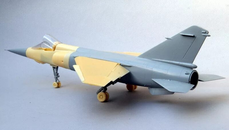 Набор mirage. Mirage f1 1/48. мираж f.1eq 148. мираж f.1 модель. mirage f.1 1:144.