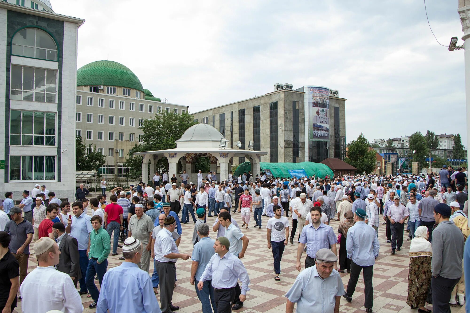 Праздник ураза байрам в дагестане какого числа