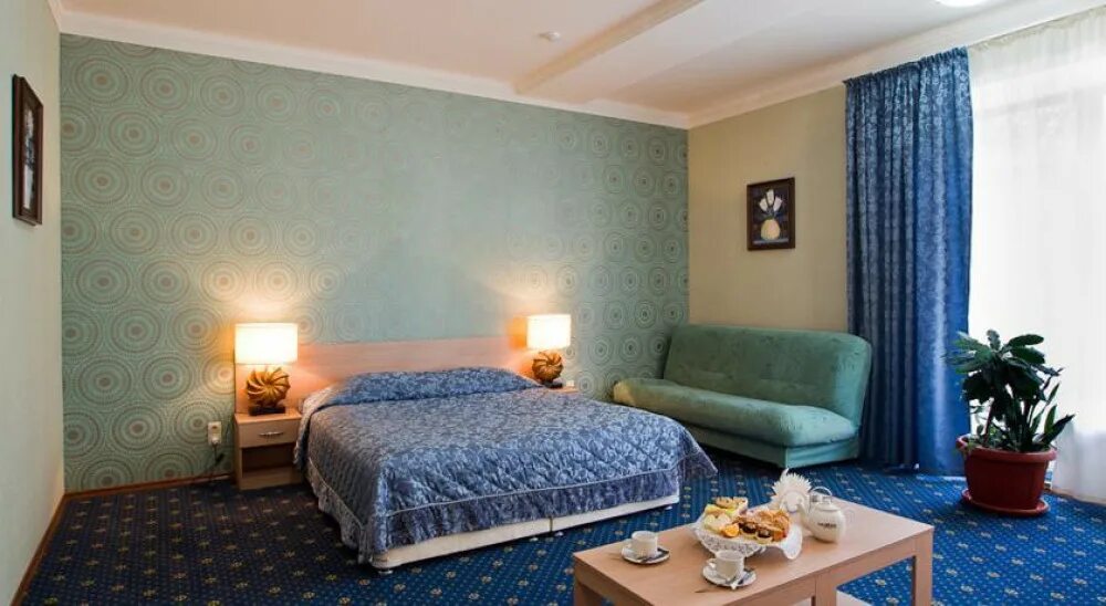 Яхонты январь 2024. Логотип отеля яхонты. Парк-отель яхонты ногинский район. Отель ногинск яхонты бассейн. Яхонты январь 2024.