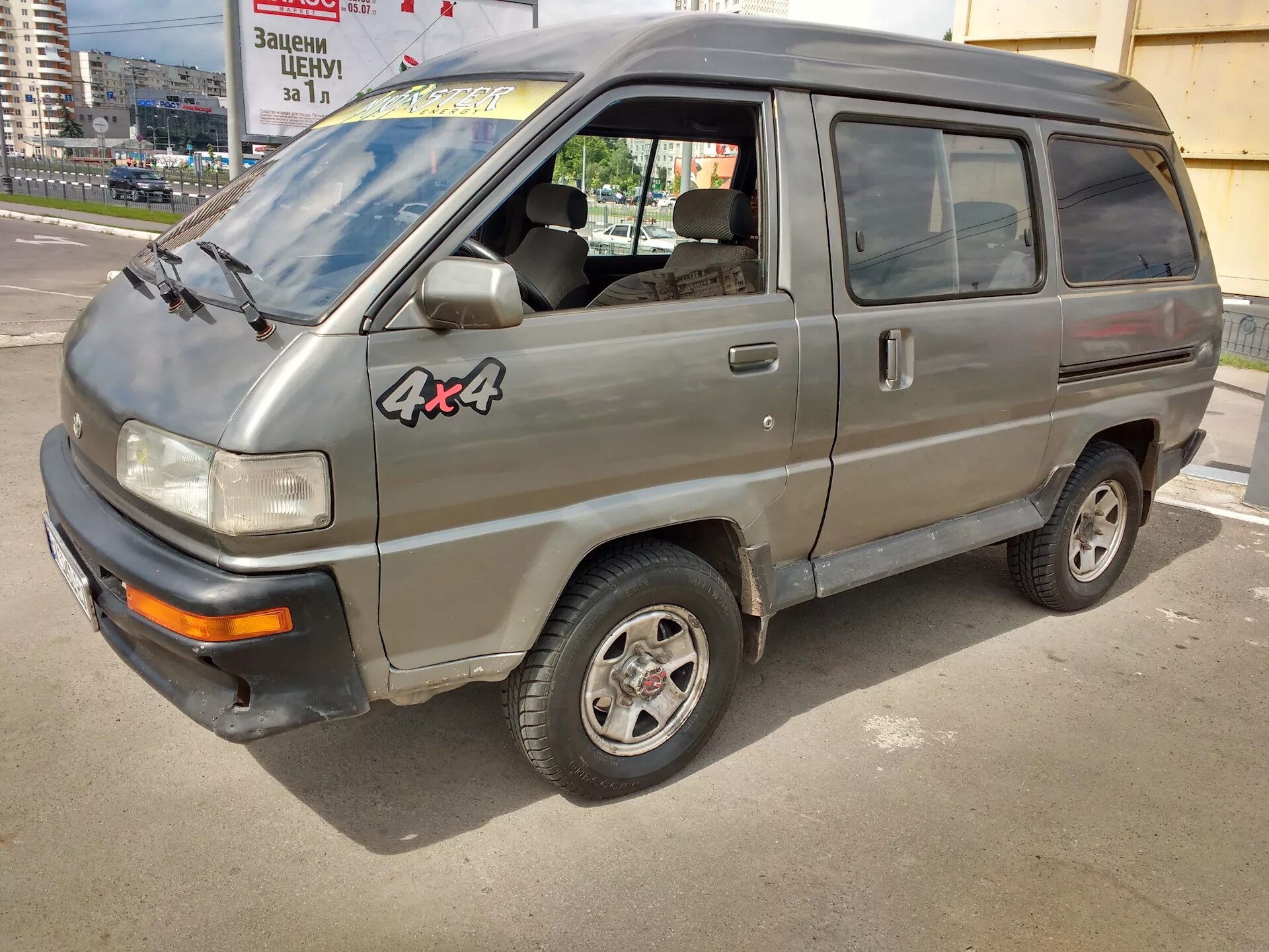 Тойота таун айс бу. Toyota Lite Ace 1990. Toyota Town Ace cr21. Тойота Лайт айс 1990. Toyota Town Ace 1978.