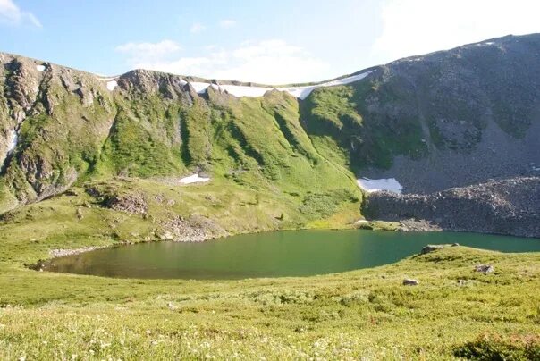 Большие кули. Гора Куль Тайга. Куль Тайга Хакасия. Большая Кольтайга Хакасия. Гора большая Кольтайга (Таштып).