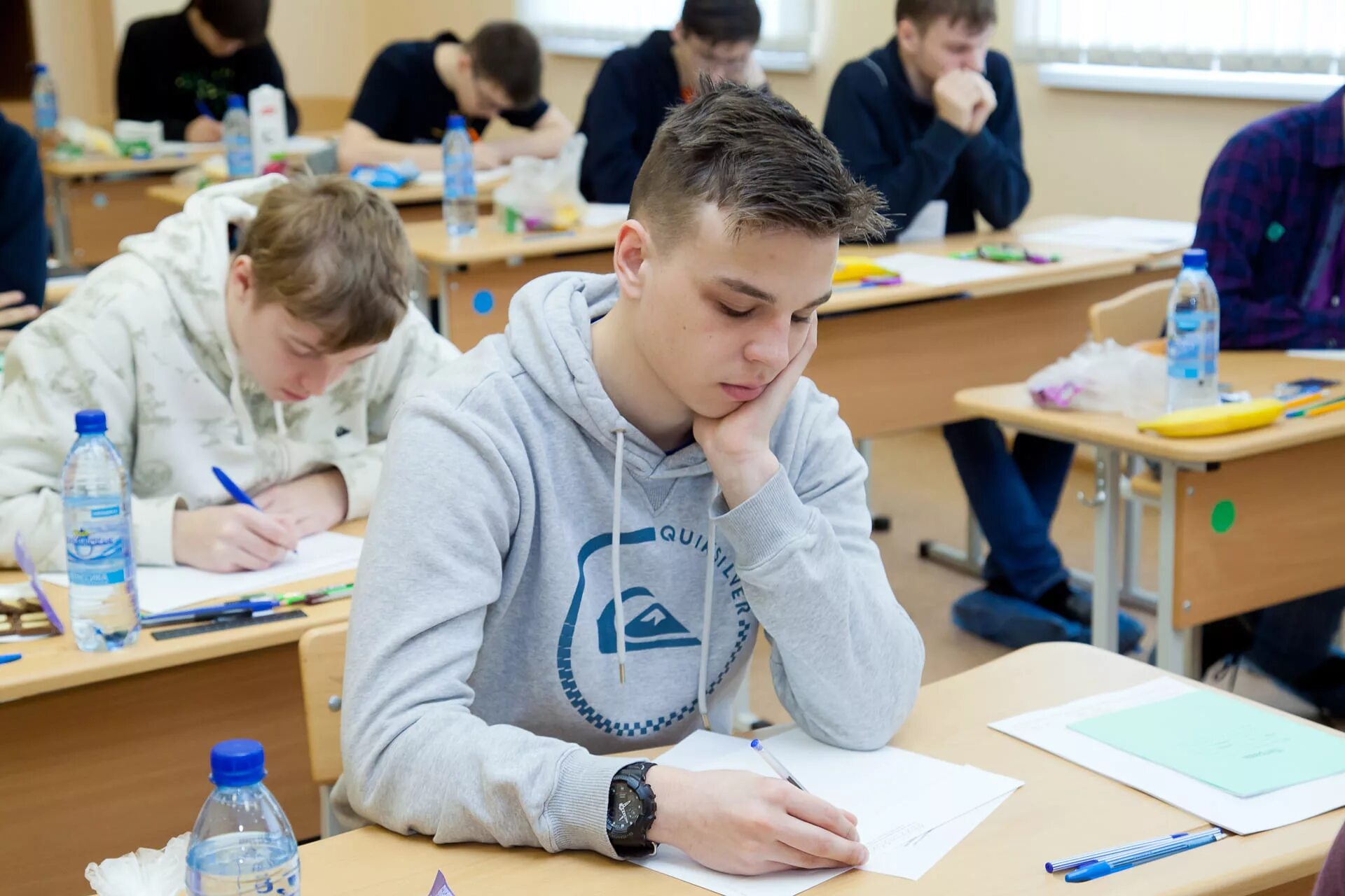 Региональный этап олимпиады москва. Ученики в школе.