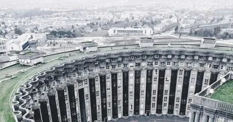Огромная история