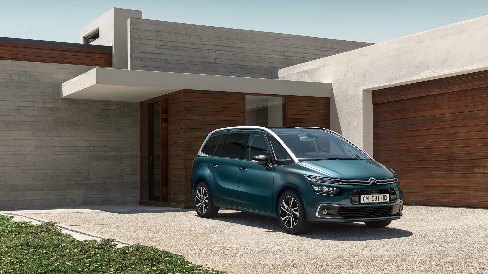 Защита бампера на ситроен с кроссер. Citroen c3 2021. Стильные фото авто. Ситроен уходит. Хендай ситроен.