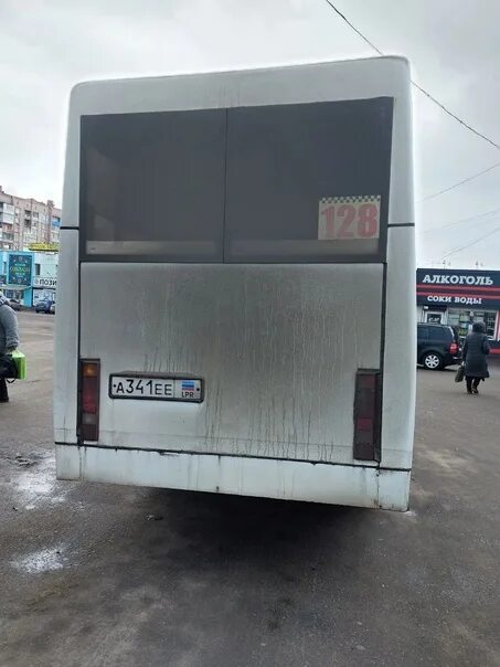 Где автобус 128. Маршрутка. Ман 128 автобус. Автобус 128. Маршрутка 128 Луганск.