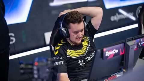 Dot Esports - One CS:GO stat shows how ZywOo is better than s1mple, dev1ce,...