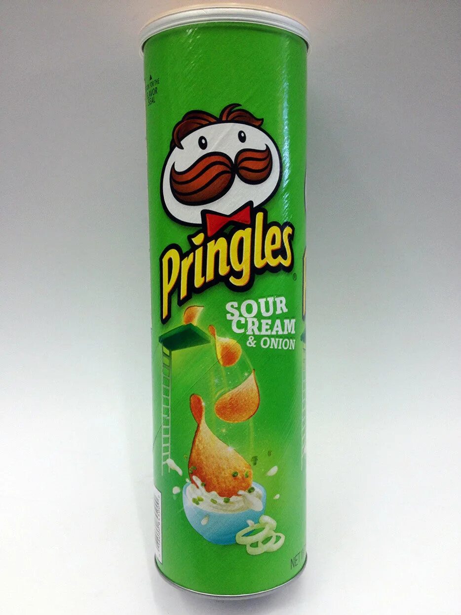 Чипсы принглс. Чипсы Pringles. Принглс Sour Cream. Принглс зеленые 2022 Sour.