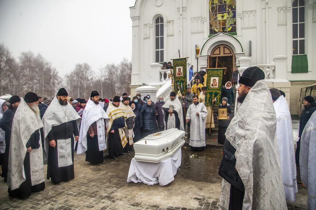 Отпевание протоиерей Виктора Шальнева.