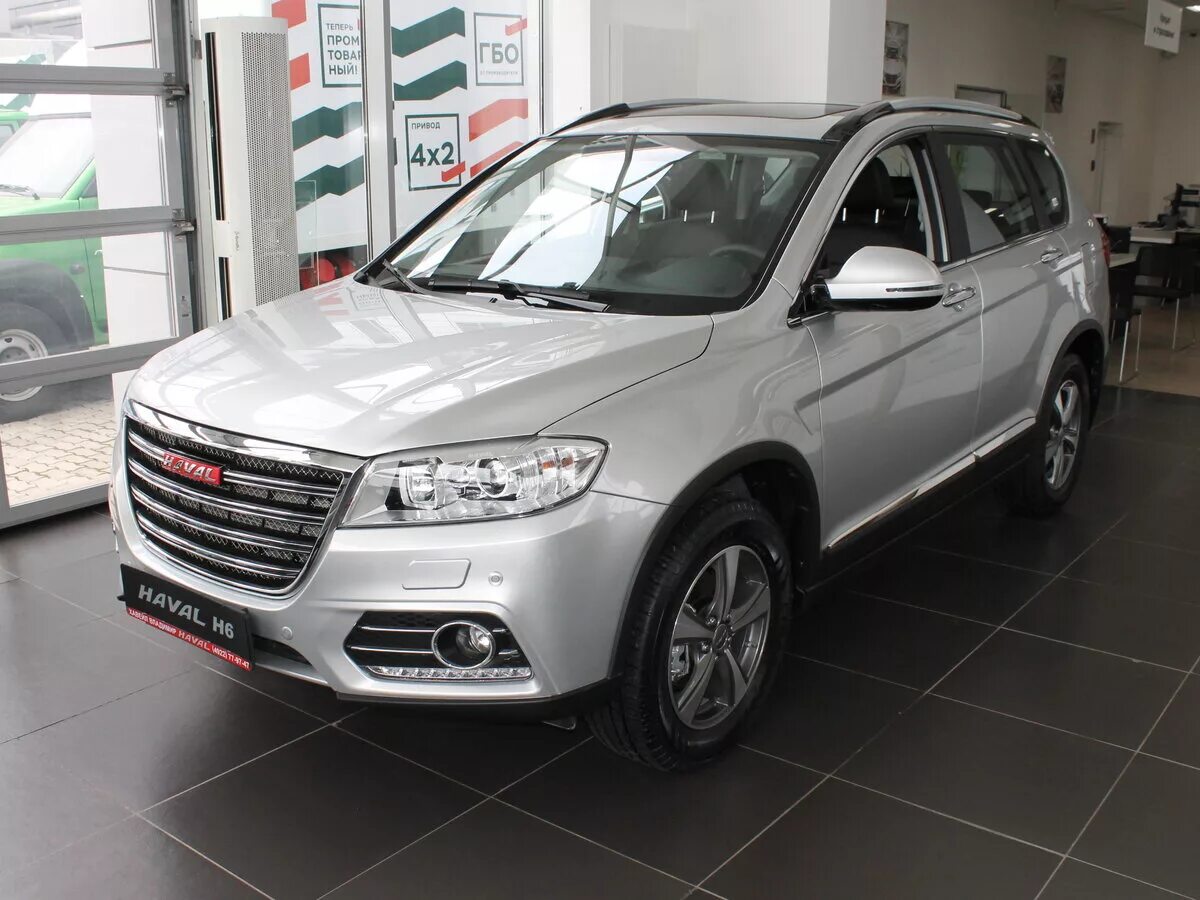 Купить хавал м6 новый у официального. Haval h6 2019. Хавал h6 2019. Haval h6 серебристый. Внедорожник Хавал н6.