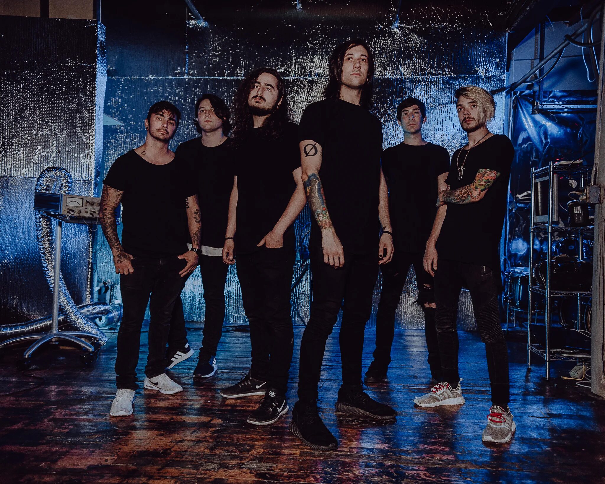 Escape песни и фото. Vice группа. Save our souls 2018. Слот 2020 премьера клипа. The weeknd певец 2020.