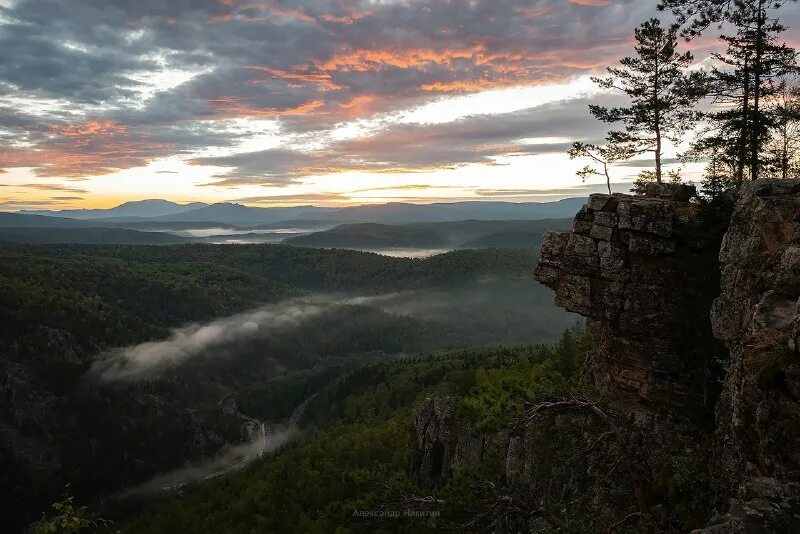 липовские карьеры. уральские горы в пермском крае. уральские скалы фото. урал река усьва. урал природа свердловская область.