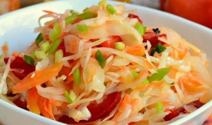 Капуста с перцем быстрого приготовления. Капуста &quot;провансаль&quot; с болгарским перцем -. салатная капуста провансаль. салатная капуста с болгарским перцем провансаль. салат провансаль из капусты с болгарским перцем и морковью.