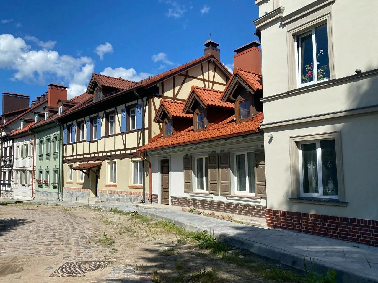 Граница калининграда с польшей. Нижняя усадебная 33 калуга. Гердауэн поселок железнодорожный. Мельница гердауэн. Дома железнодорожный калининградской область.