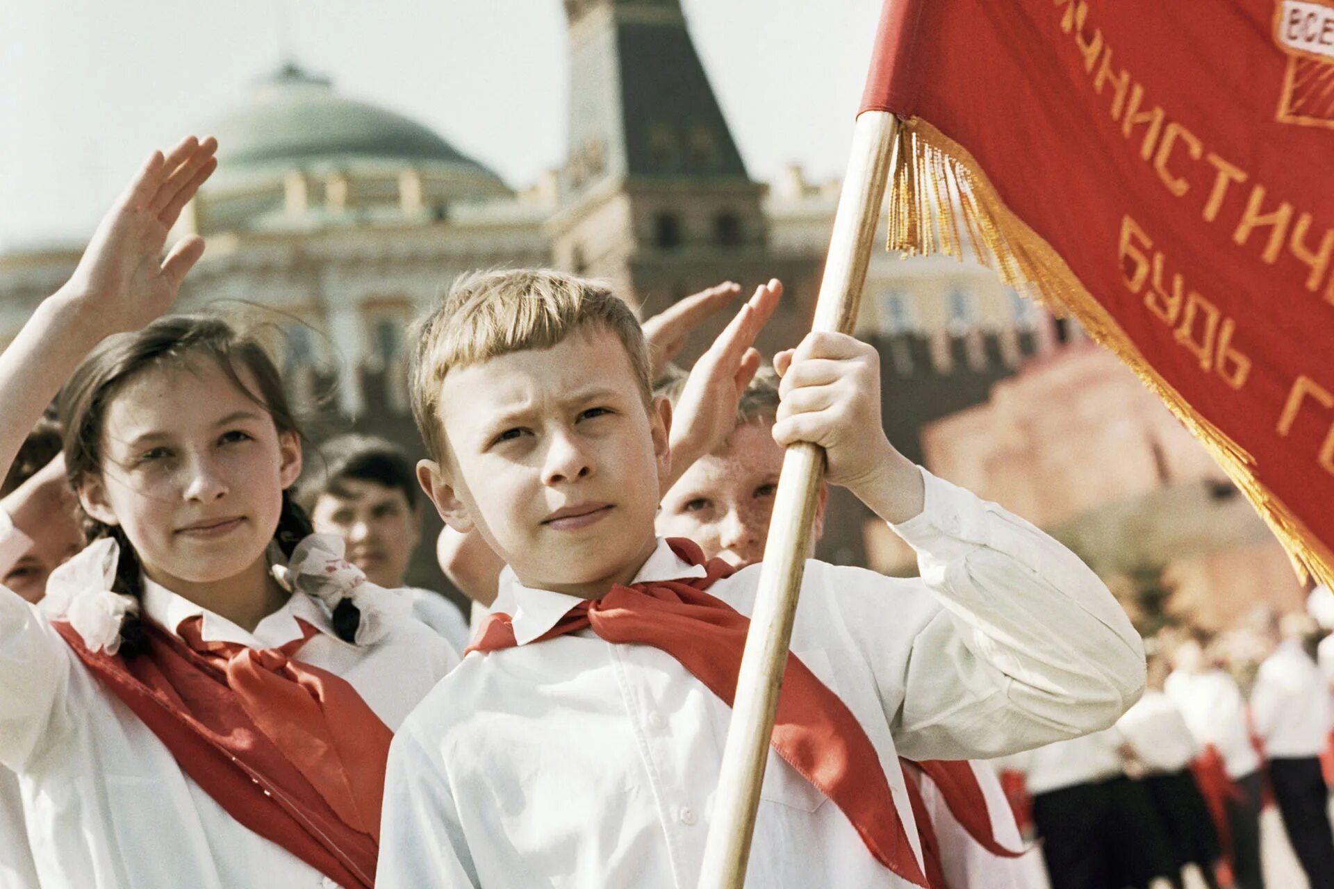 Дети союз. Пионеры советского Союза. Пионеры СССР. Современные пионеры. Дети пионеры.