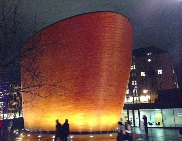 часовня камппи хельсинки. часовня тишины камппи финляндия. часовня тишины. часовня тишины. часовня тишины хельсинки.