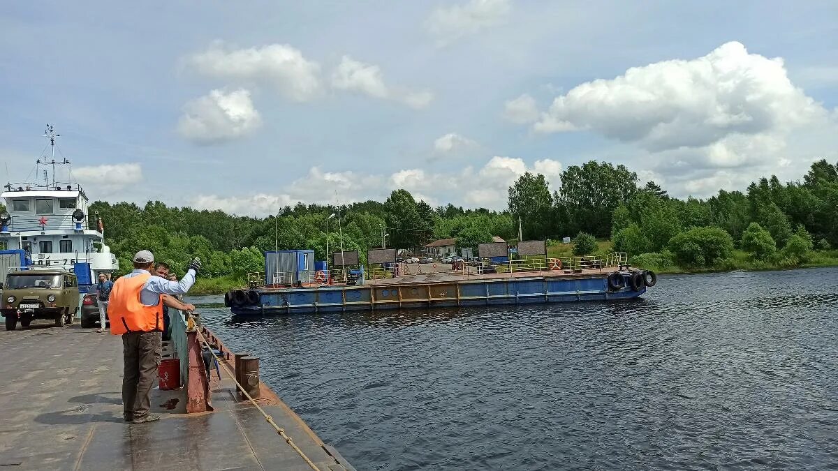 Переправа мышкин. Мышкин. Паром рыбинск мышкин. Паромная переправа мышкин расписание. Паромная переправа углич мышкин.