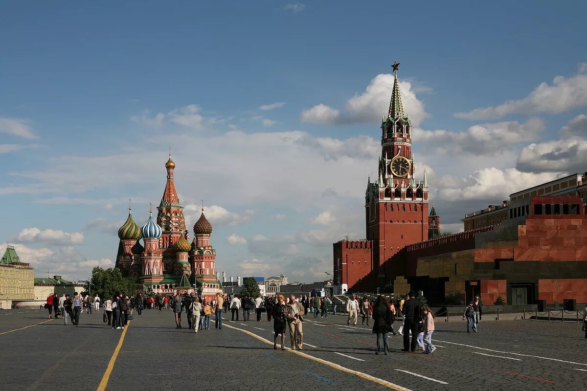 Покажи пожалуйста москву. Г Москва красная площадь. Москва Кремль красная площадь. Московский Кремль вместе с прилегающей к нему красной площадью. Центр Москвы красная площадь.