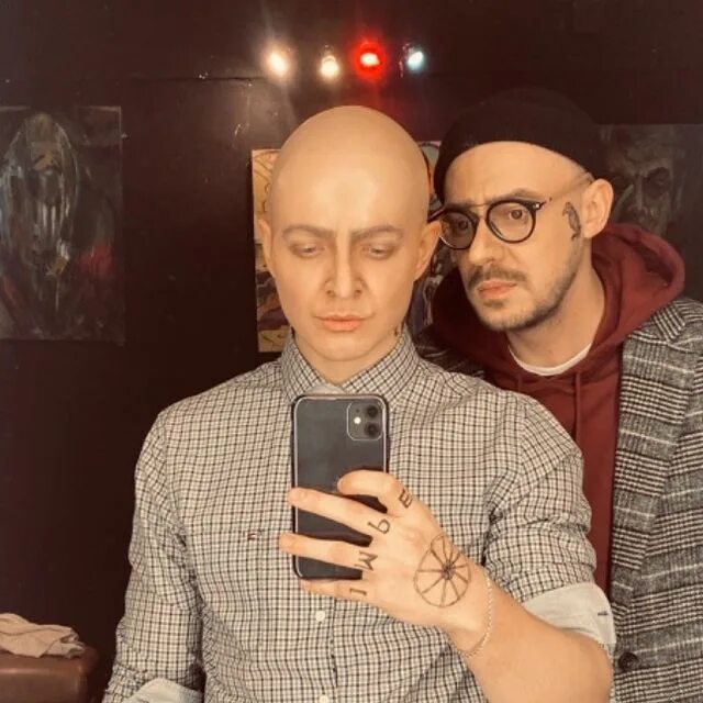 Oxxxymiron сага. Oxxxymiron. Oxxxymiron сага. Oxxxymiron молодой. Сага об орлах и канарейках oxxxymiron.