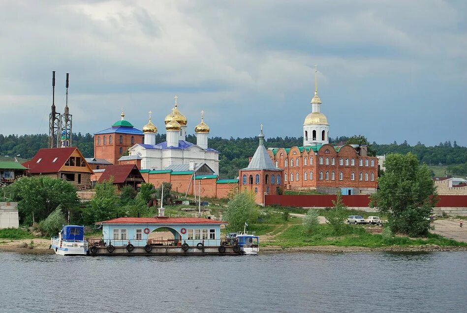 Федоровка самарская область. Тольятти Благовещенский скит. Поселок Федоровка Тольятти. Храм в Федоровке Тольятти. Варваринская Церковь в Тольятти.